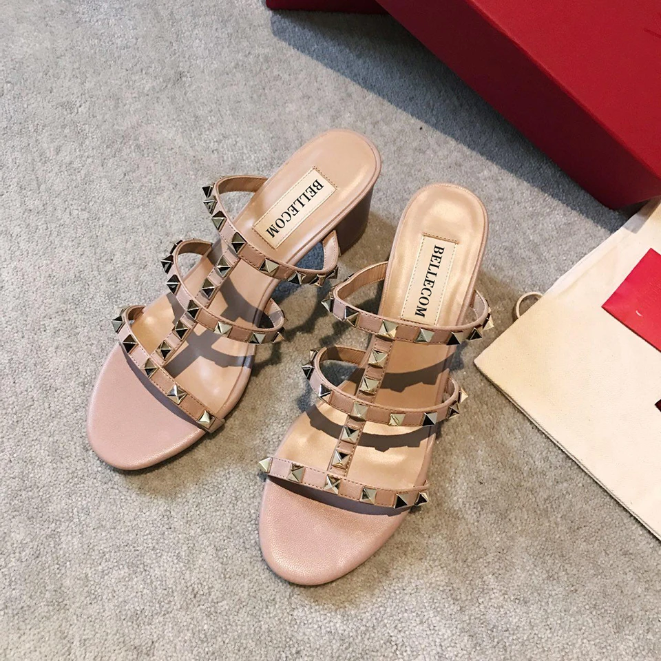 

BELLECOM 2019 Summer New Medium-heel Dermal Riveted Slippers High-heeled Open-toed Beach with Sandal Slippers