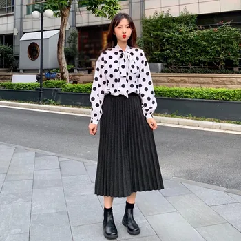 

Fashion Loose Knitted Skirt Women High Waist Pleated Casual Skirts