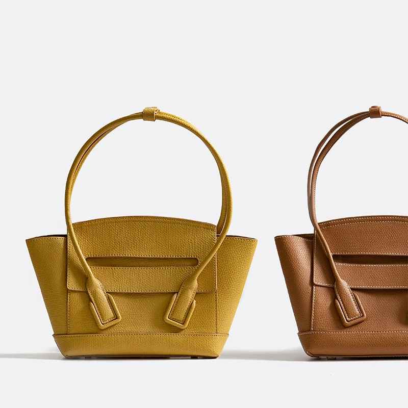 

Genuine Leather Shoulder Handbag Fashion Cowhide Women Bag Luxury Brand Design High Quality Messenger Bag Vintage Trapeze