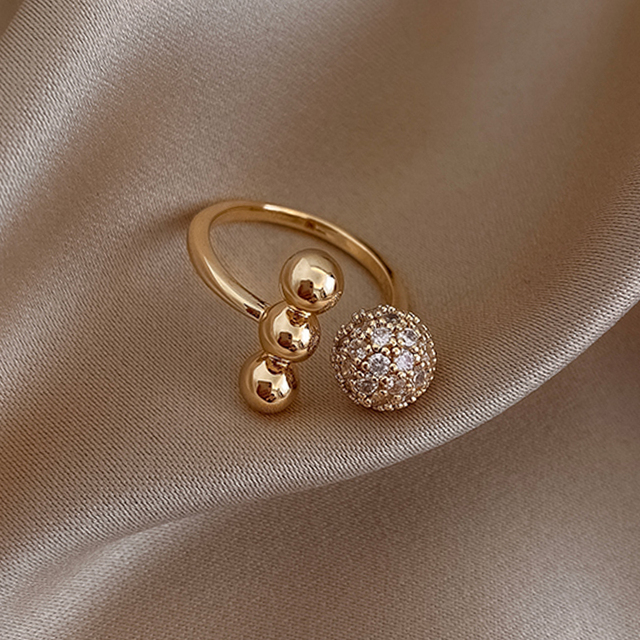 New Simple Temperament Finger Ring For Women Exquisite Rhinestone Zircon Adjustable Ring Girls Party Banquet Jewelry Gift