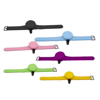 

Reusable Liquid Wristband Hand Dispenser Hand Sanitizer Dispensing Adult Kid Silicone Wearable Disinfectant Wristbands 2020