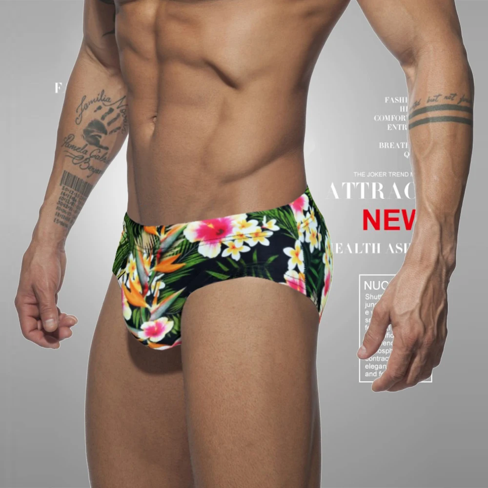Bañadores con estampado Floral para hombre, ropa de baño de tiro bajo con realce, pantalones cortos de playa