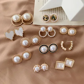 Korean Style Small Elegant Simulated Pearl Round Ear Clips No Hole Simple Geometric Baroque Pearls Clip on Earrings No Piercing