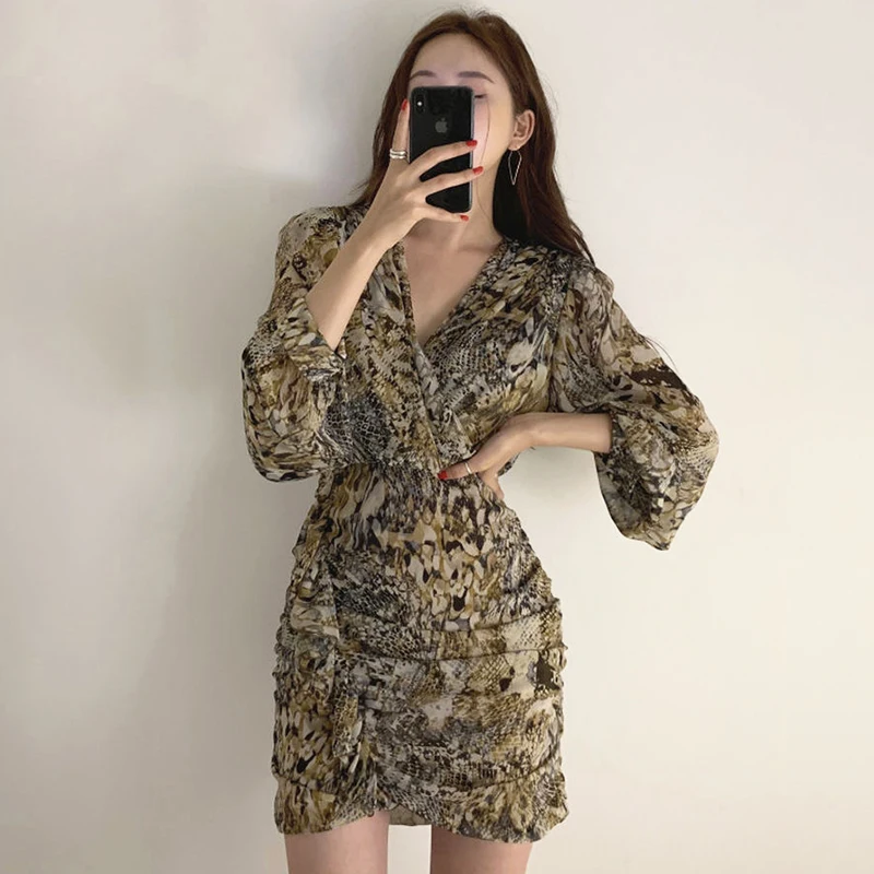 

Wild Sexy Leopard Print Dress V Neck High Waist Lantern Sleeve Dress Short Party Queen Robe Femme Vestido Mujer Vestiti Donna