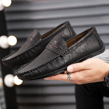 

Men Casual Shoes Comfortable Flats Leather Shoes outdoor Non-slip Breathable Fashion moccasins Sneakers Casual Boat Shoes