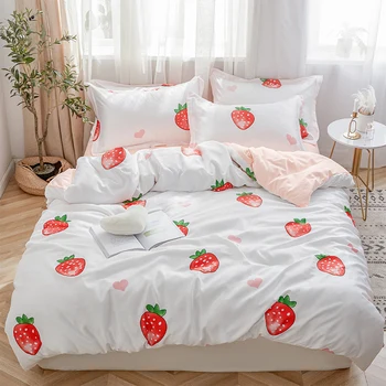 

Red strawberries print imitation silk bedding set Russian size home textile oversize bedding set bedding set down quilt set