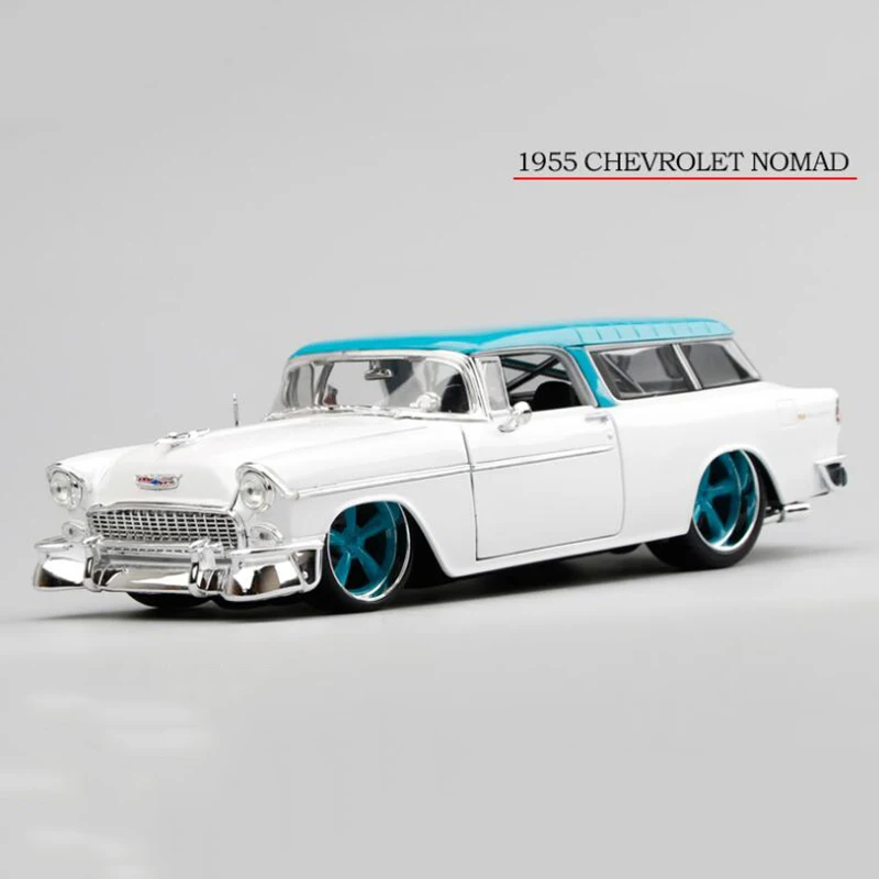 

Diecast Car Model Toy 1/18 Scale Metal Alloy Classic Car Diecast Model Car Model For Collections