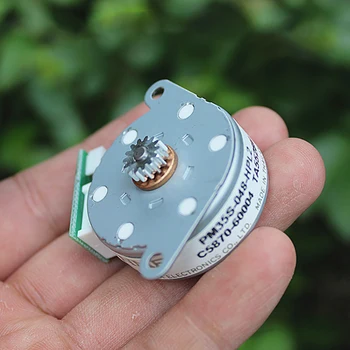 

Stepper Motor with Output Gear 0.5 Module 14 Gear 4 Phase 5 Wire Stepper Motor, Step Angle 7.5 Degrees, Shaft Diameter 3mm