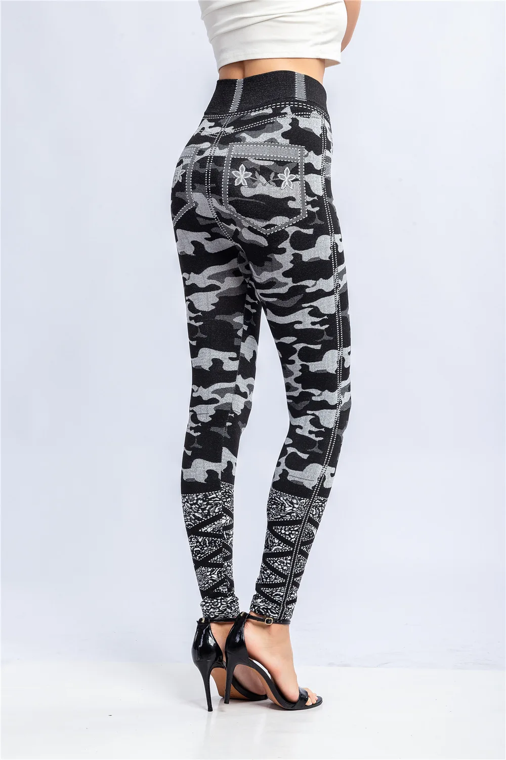 2021 Women's Large High Waist Fake Jeans Fashion Camouflage Printing Imitation Pocket Pants Super Elastic Tight Imitation Jeans brown leggings