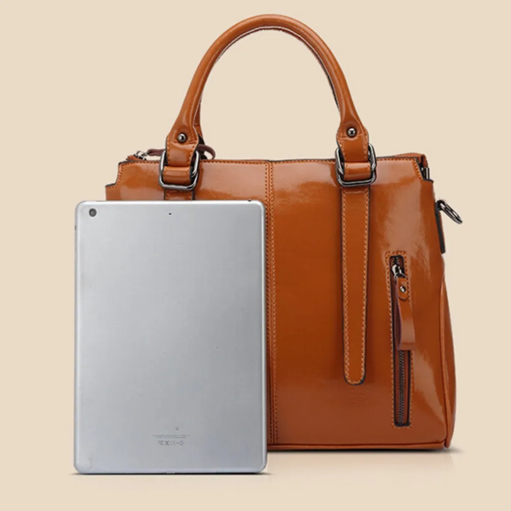 Koop 100% Echt leer Vrouwen handtassen 2019 Nieuwe brand design tas mode dames Crossbody Tas beroemde merk tassen