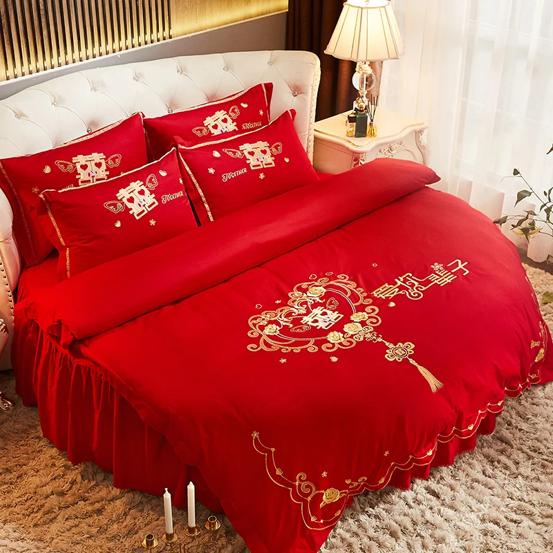 

100% Cotton 4pcs Embroidery Bedding set Sleeping naked A class cotton bedspreads for home duvet for the bed