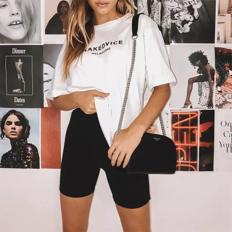 spandex shorts outfits