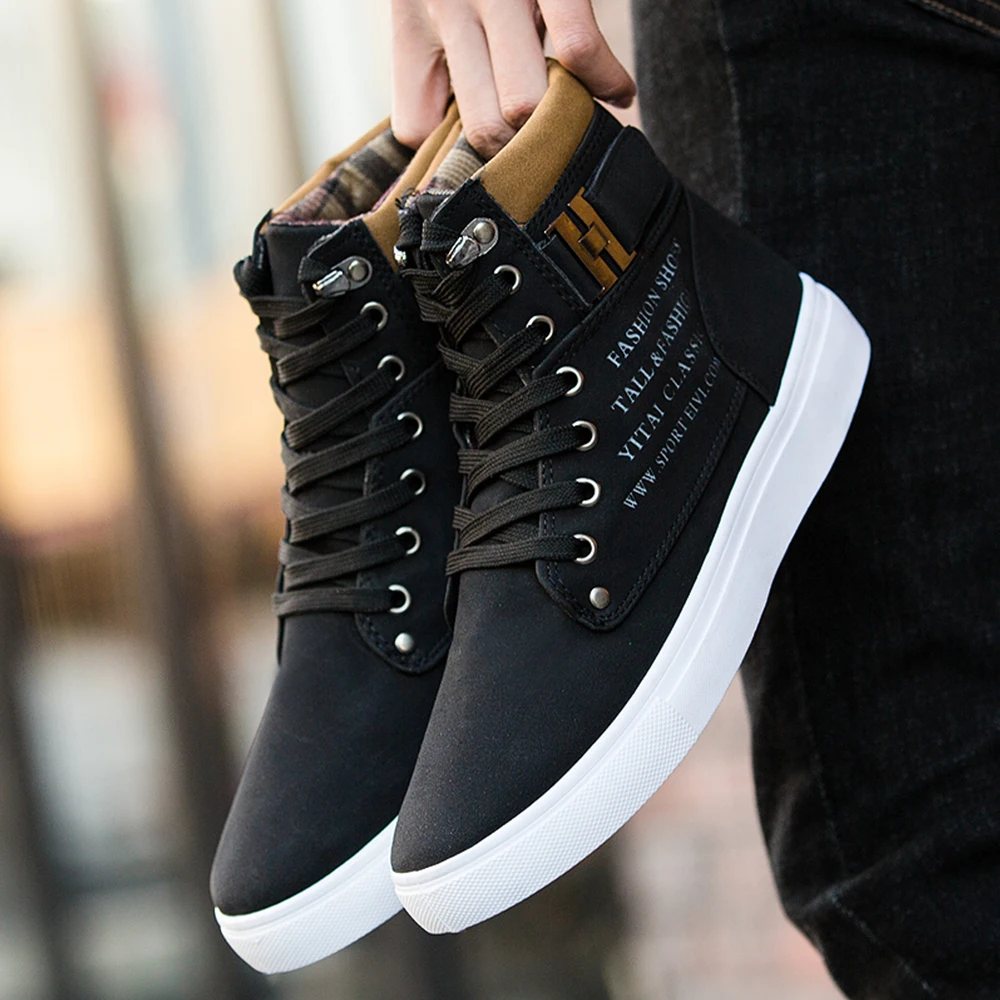 Men's Casual High Top Sneakers Letter Printed Lace Up Skateboard Shoes 2019 New Classic Mens Shoes Canvas Sneaker Footwear D25
