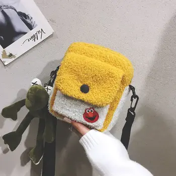 

2020 New Style Lamb Plush Square Sling Bag Cute Simple Versitile Fashion Oblique Change Mobile Phone Bag