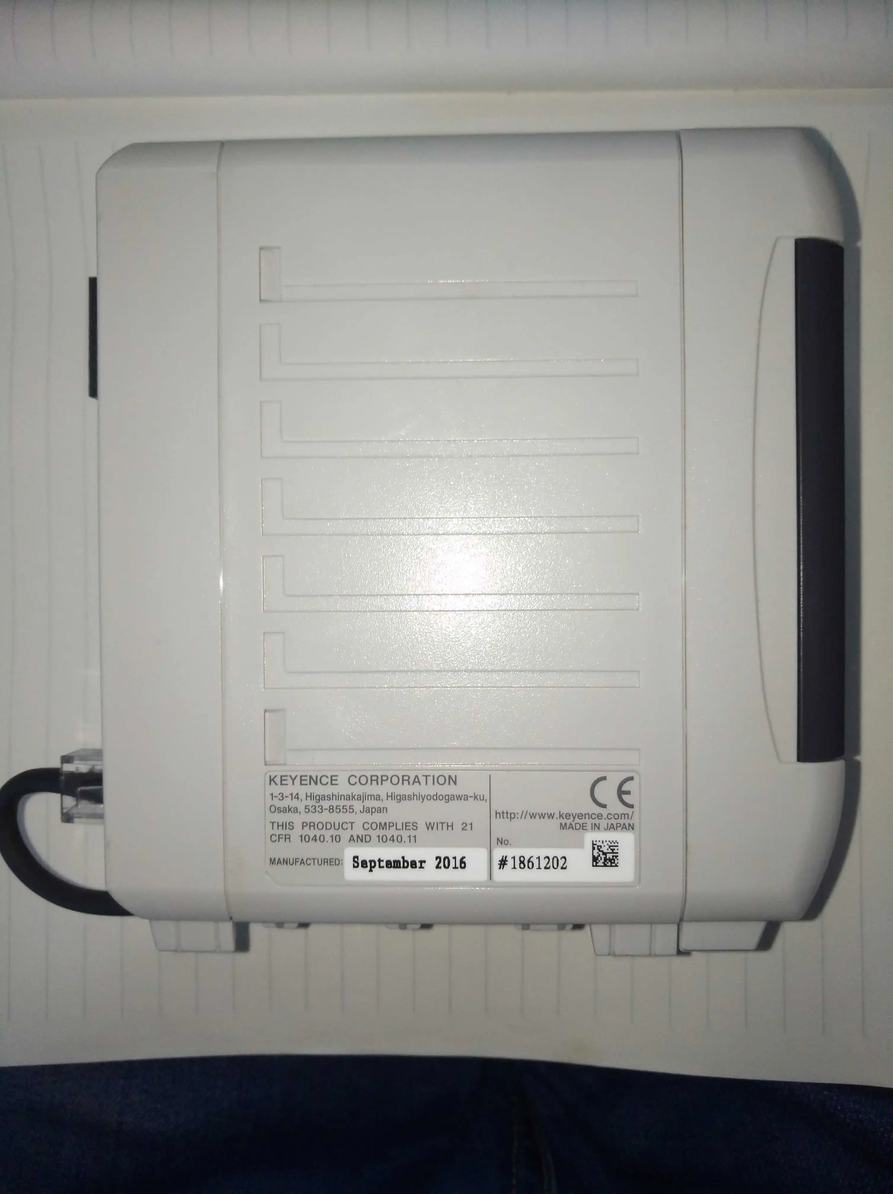 Лазерный датчик перемещения LK-G3001+ LK-GD500