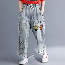 Ретро кисточкой мультфильм вышивка Свободные повседневные джинсы брюки для женщин плюс размер мыть старый патч работы эластичная талия хип хоп брюки девушка