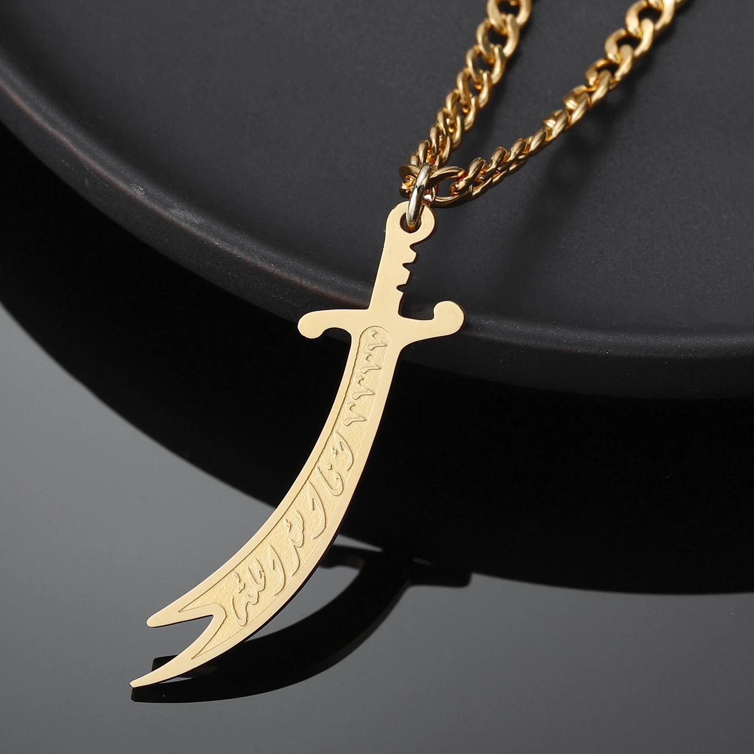 Arabic Scimitar Necklace Gold Stainless 