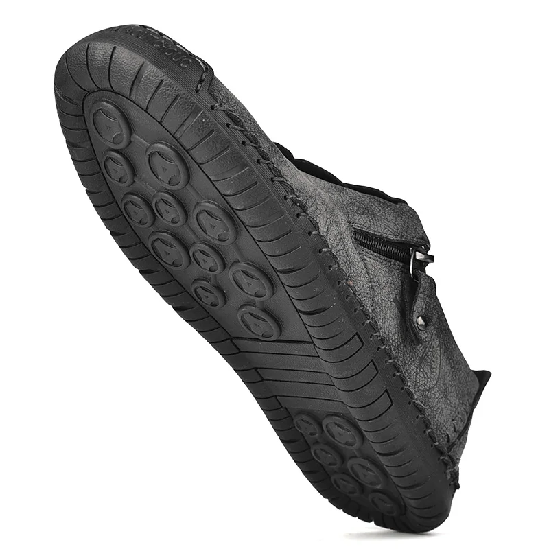 Comfortable Leather Men Shoes Casual Slip On Men Loafers Qlity Split Leather Shoes Men Flats Hot Sale Moccasins Shoes Plus Size