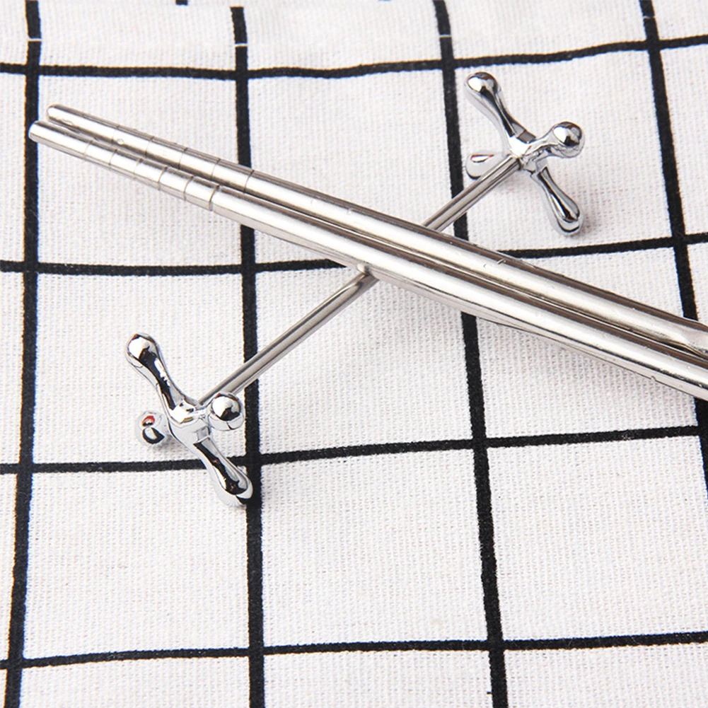 Zinc Alloy Chopsticks Support Craetive Plum Countertop Pen Holder Ornament Reuseable and Durable
