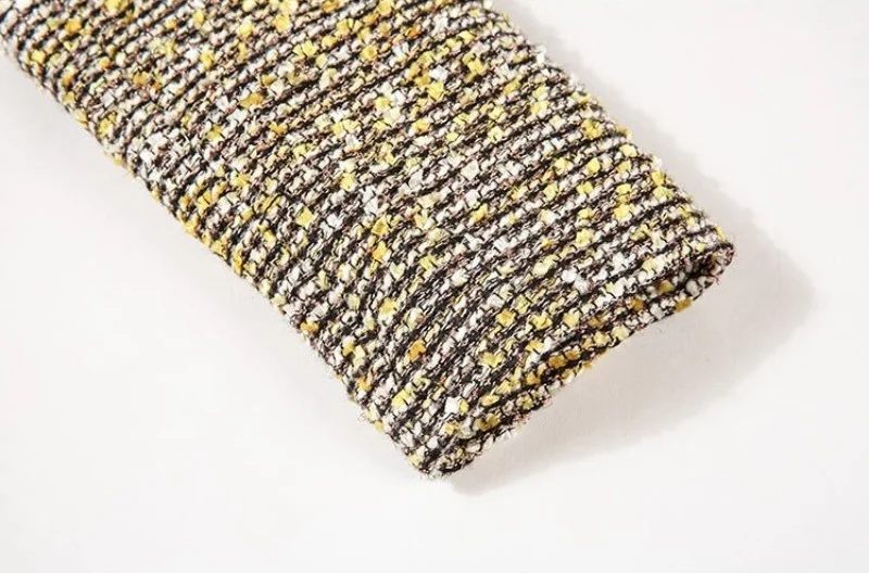 conew_4558648121_818474941_conew1