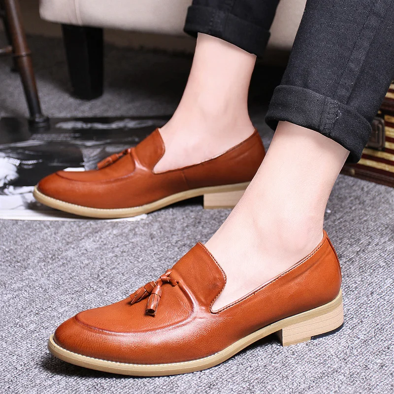 Herenschoenen zapatos charol hombre обувь на плоской подошве комфортная Мужская sapatos sociais masculinos Водонепроницаемые кожаные лоферы с кисточками