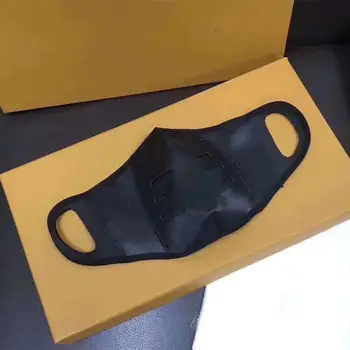 

Moda Personalizada Dustproof Protetor Solar Earmuffs Mostrar Personalidade Pattern Type Material Model Number Gender Style