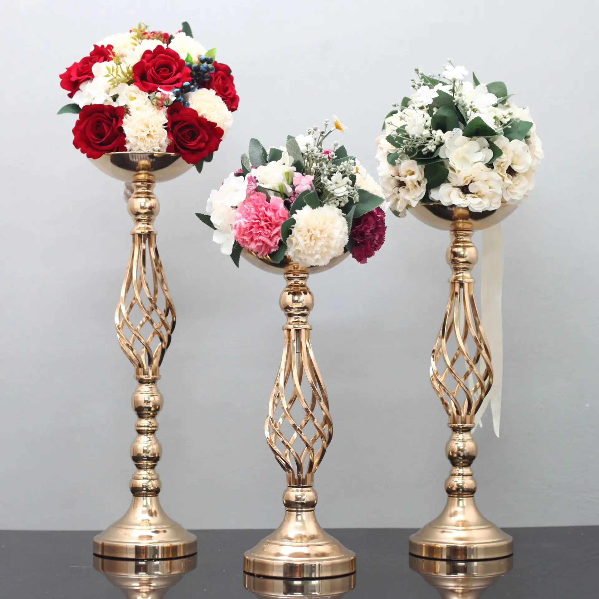 

Wedding props T-stage led twist candlestick ornaments iron vase main table flower wedding scene sign-in decoration