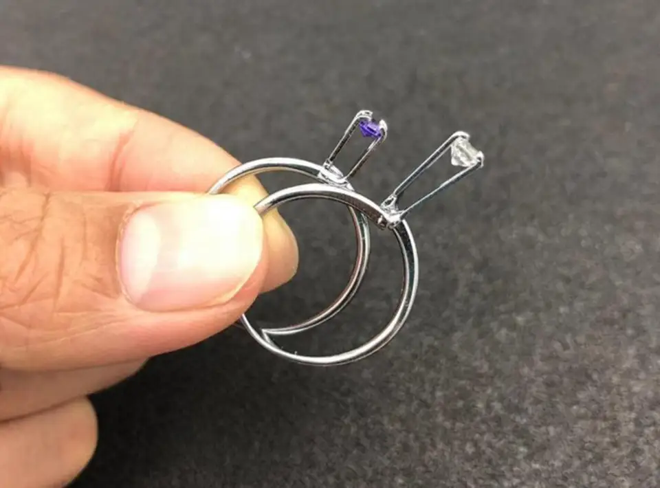 Fermasciarpa A 3 Anelli In Lega Placcata, Accessorio Moda Donna Per Sciarpe Di Seta. Elegante E Lucido, Perfetto Per Feste E Matrimoni. Colore: Come In Foto.