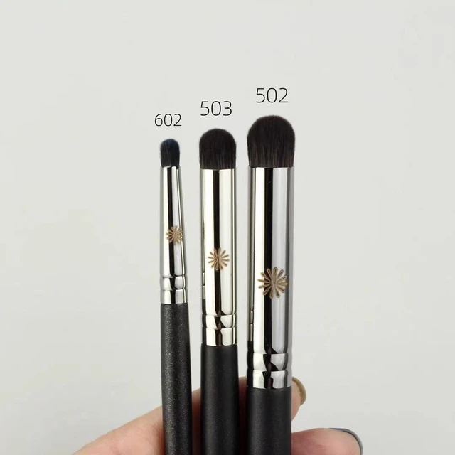 1pc Round Head Eyeshadow Makeup Brushes Eye Domed Blending Make Up Brush  Concealer Small Middle Big Beauty Tools 502 503 602 - Makeup Brushes -  AliExpress