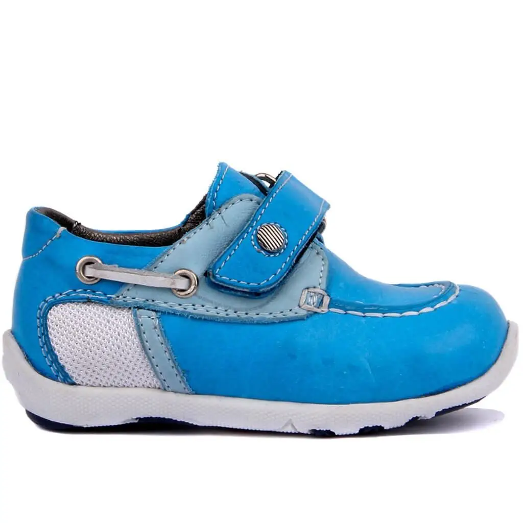 

Sail-Lakers Turquoise Leather Baby Shoe