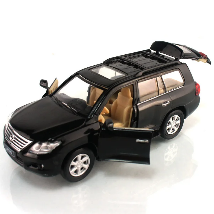 

Caipo 1: 32 Lexus LX570 Alloy Warrior Toy Car Model Car 88301 Separate Gift Box