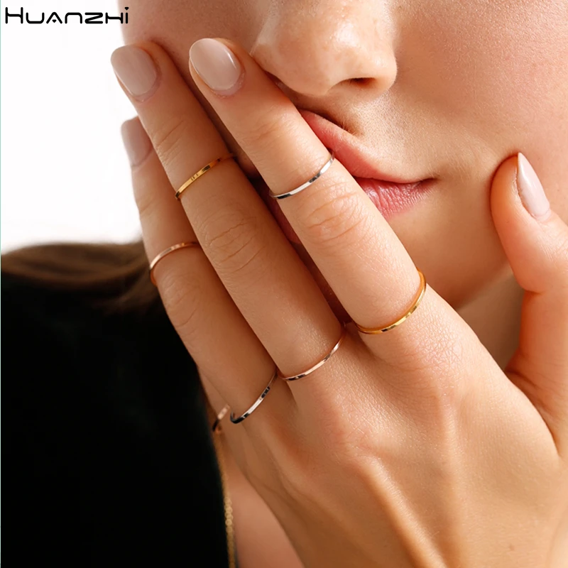 

HUANZHI 2019 New Titanium Steel 1mm Superfine Smooth Three Colors Wedding Couples Ring for Women Men Accessories Simple Jewelry