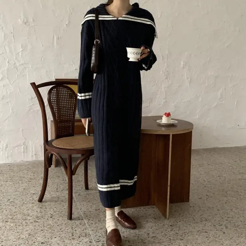 REALEFT, зимние женские теплые платья-свитера с темно-синим воротником, вязаные длинные платья с длинным рукавом, винтажные свободные платья, корейский стиль, Новинка