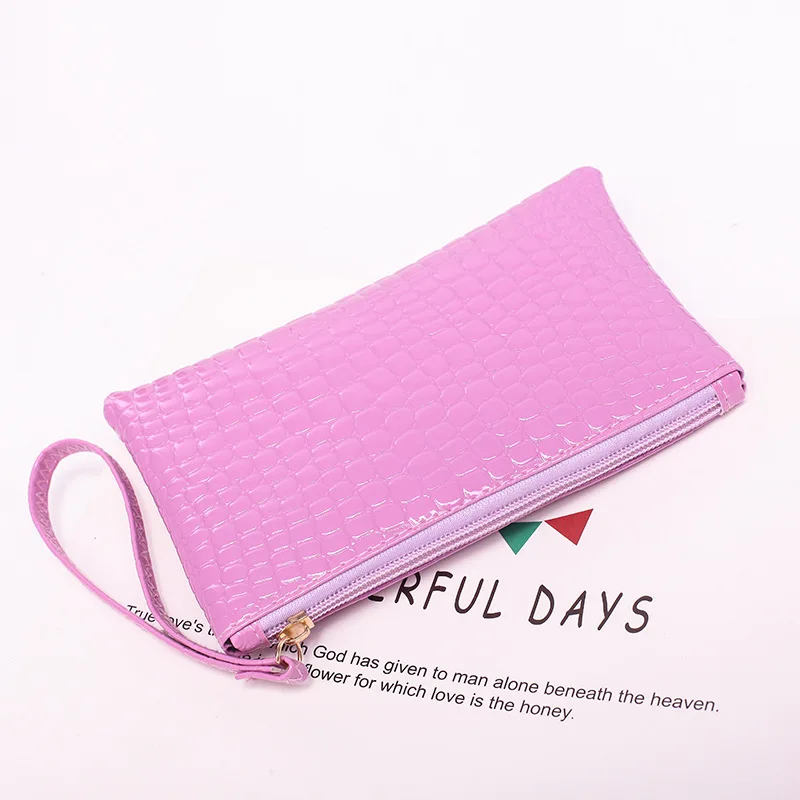 

2019 new bag ladies Korean version of the clutch bag fashion mobile phone bag long section crocodile pattern purse gift gifts