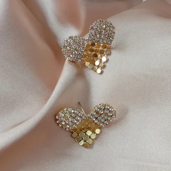 

Crystals Heart Shape Love Simple Small Elegant Ear Stud Femal