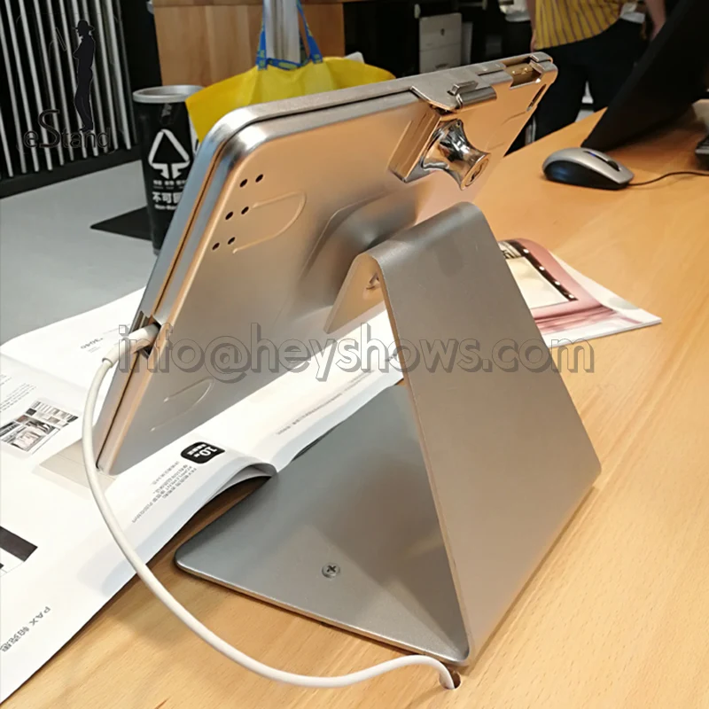 Metal Stand (3)
