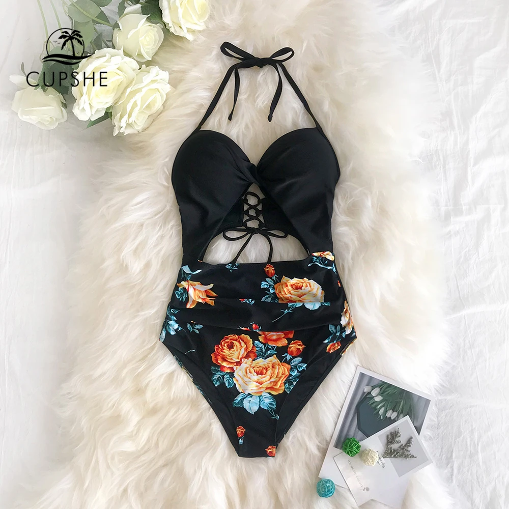 Сексуальный черный слитный купальник CUPSHE с цветочным принтом и лямкой на шее