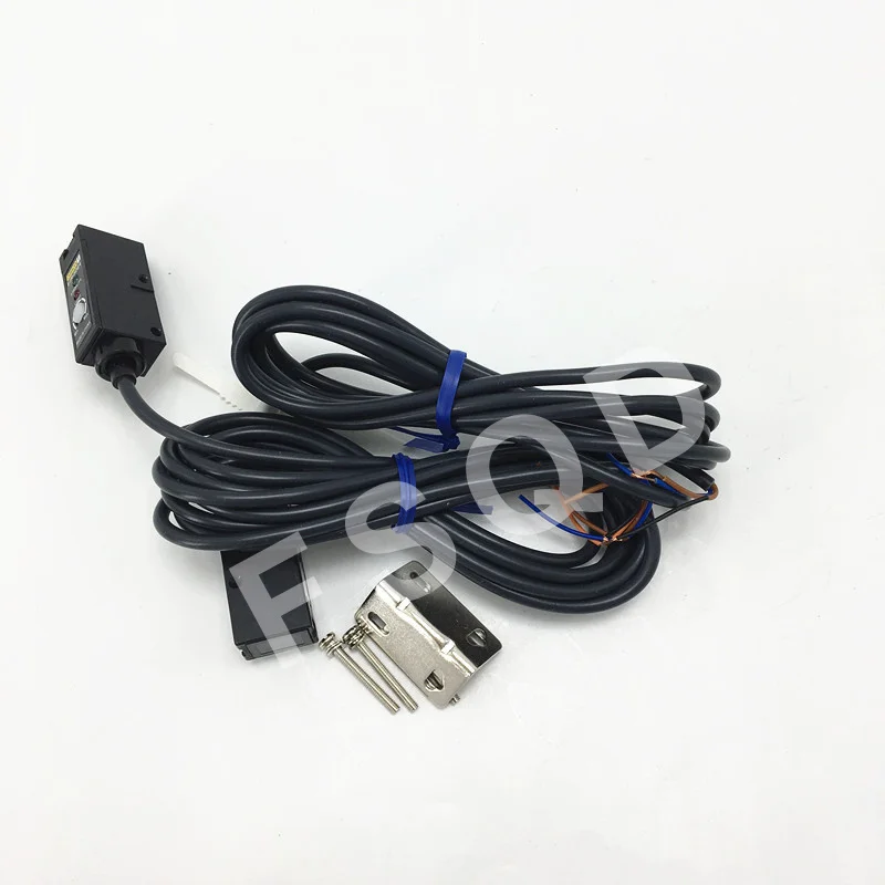 OMRON Электрический переключатель датчика E3Z-D61 E3Z-D62 E3Z-D81 E3Z-D82 E3R-5E4 пневматические компоненты воздушные инструменты