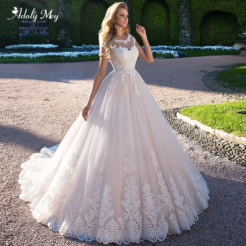 

Adoly Mey Romantic Scoop Neck Lace Up A-Line Wedding Dresses 2020 Gorgeous Cap Sleeve Appliques Court Train Vintage Bridal Gown