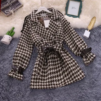 

Retro temperament suit collar trumpet sleeve coat waist versatile lattice windbreaker jacket 2019 autumn new style High Street