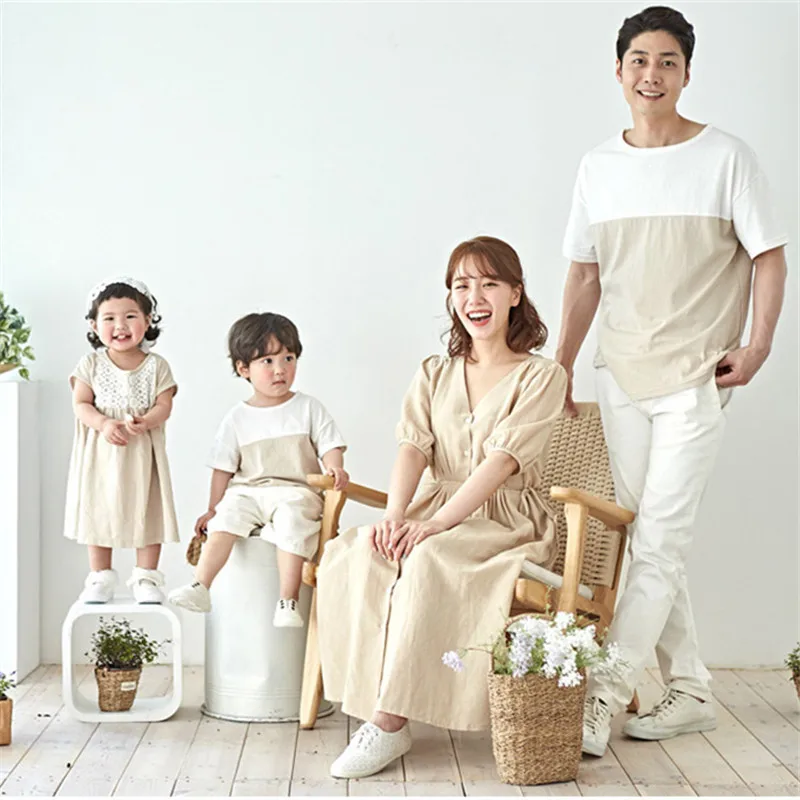 Trajes a juego para toda la familia, camiseta de manga corta, vestidos holgados para madre e hija, ropa de vacaciones