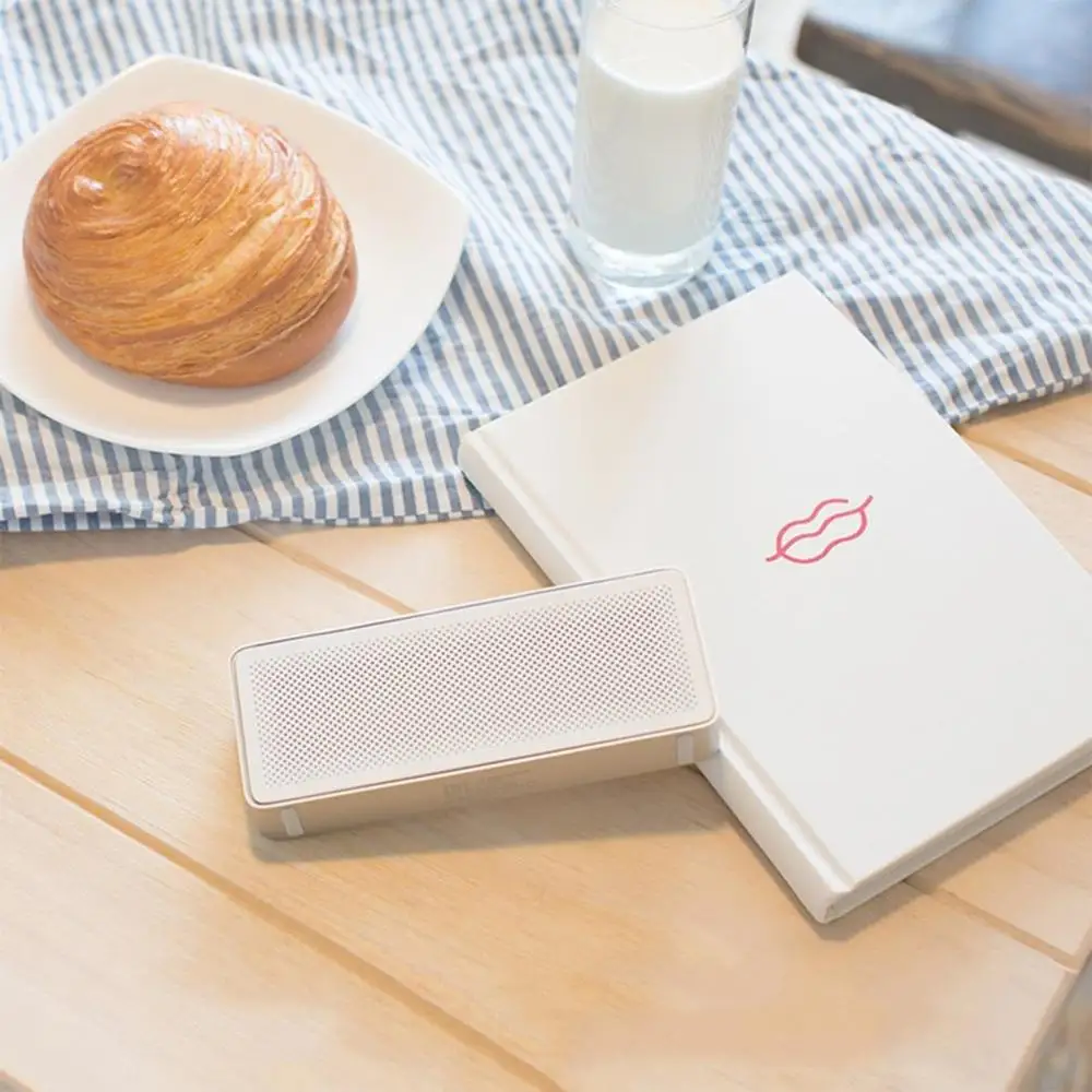 Xiaomi Mi Bluetooth Speaker Square Box Music Player Stereo Portable Speaker V4.2 High Definition Sound Quality Xiaomi Mi Bluetooth Speaker Square Box Music Player Stereo Portable Speaker V4.2 High Definition Sound Quality