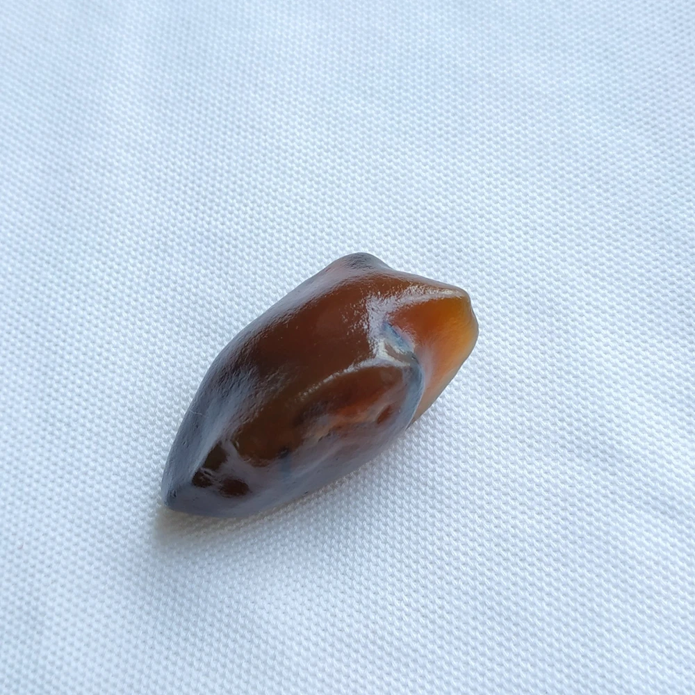 Natural beautiful stone Ornamental raw stone raw agate Silk Road Collectibles unique collection Natural beautiful stone Ornamental raw stone raw agate Silk Road Collectibles unique collection