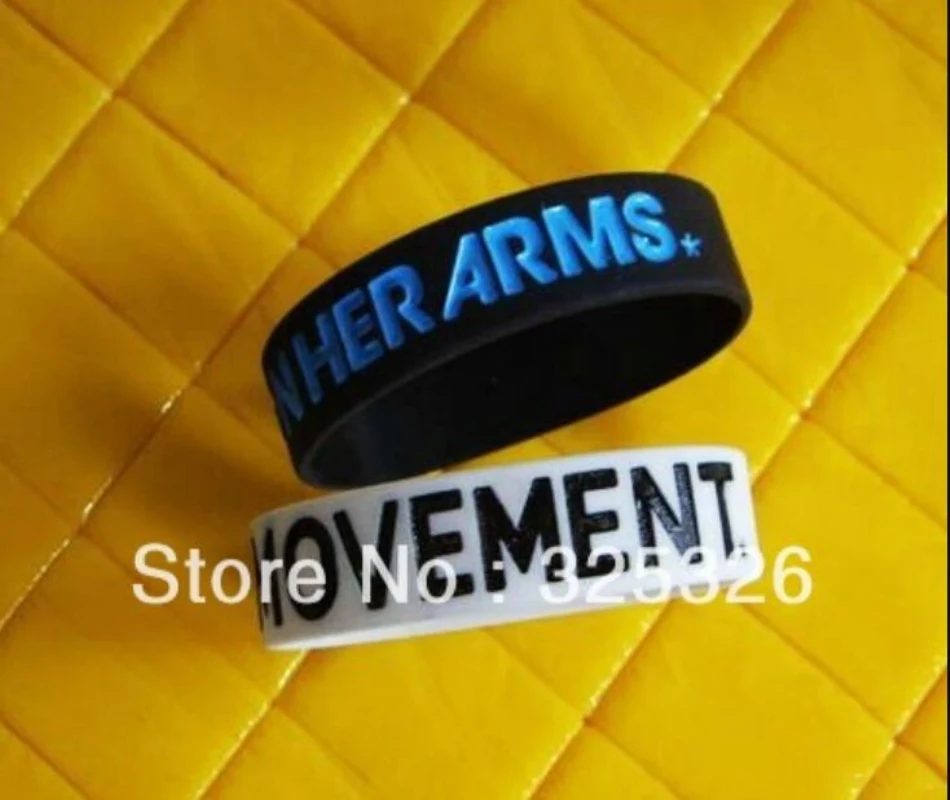 Пользовательские логотип deboss силиконовые браслеты для продвижения, человек резиновый браслет модные спортивные браслеты с футбольной тематикой
