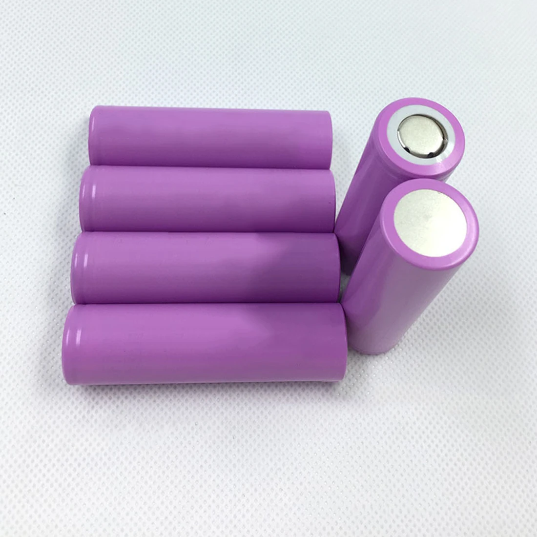 

Original 3.7V 18650 Battery lithium batteria lithium battery for flashlight Torch Accumulator Cell Dropship