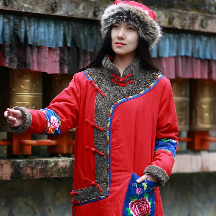 

Chuan shuo zhi yi Origional Ethnic-Style New Female Winter Mongolia-Style with Hair Embroidered Long Cotton A- line Dress Overco
