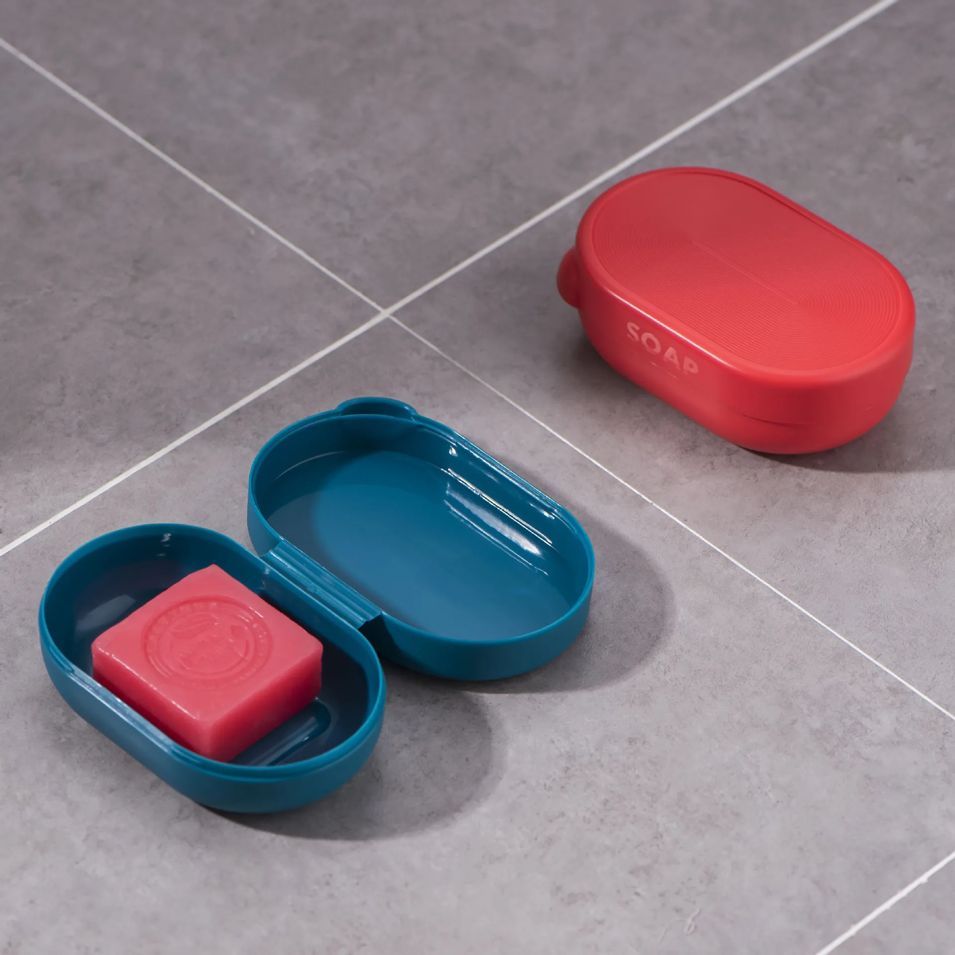 

Easy Brigade Soap Box Creative Water Draining Toilet Soap Dish Lock with a Watertight Seal Portable Travel Soap Box