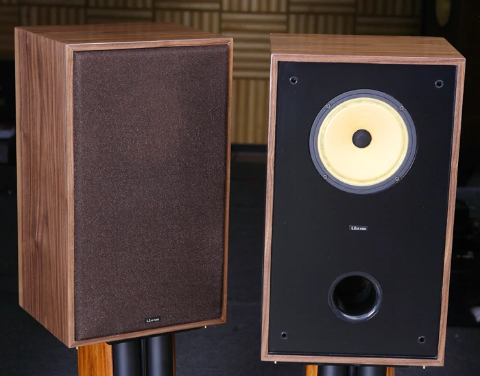 full range bookshelf speakers
