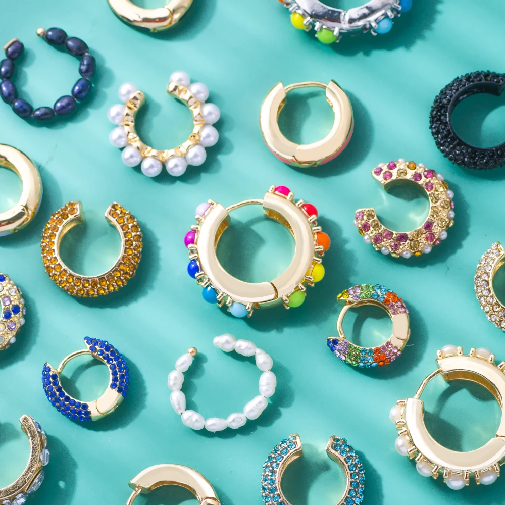 

1Pcs New Fashion Multicolor Bead Hoop Earrings Women Fashion Elegant Round Round Gold Plated Shape Earrings Boho Party Jewelry