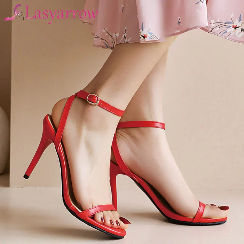 

Lasyarrow брендовые модные летние белые и красные женские босоножки в стиле «Гладиатор» шпильки дамские вечерние туфли на высоком каблуке; Большой маленький Размеры; Большие размеры 30-50